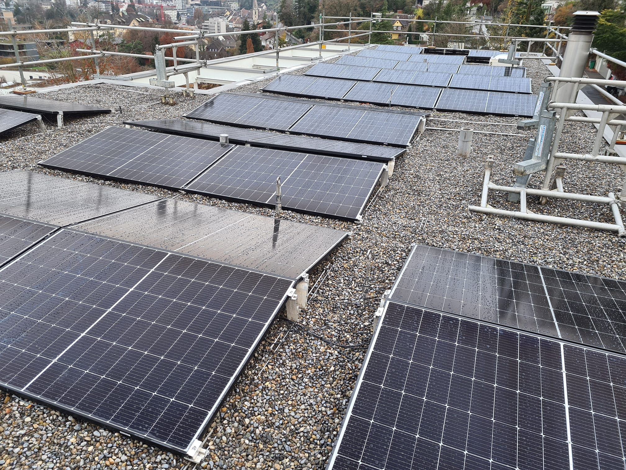 Photovoltaik-Anlage auf einem Flachdach